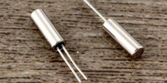 哪一種晶振是能夠提供穩(wěn)定的頻率呢？